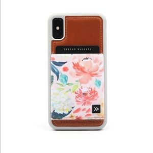 Thread phone wallet